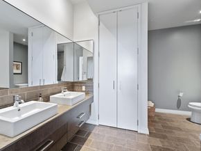 210 Lavaca ST 1902, Austin TX 78701