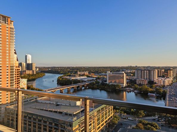 210 Lavaca ST 1902, Austin TX 78701