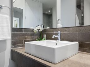 210 Lavaca ST 1902, Austin TX 78701