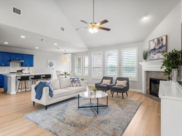 7207 Auburn Blaze LN, Austin TX 78744