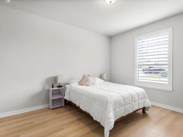 7207 Auburn Blaze LN, Austin TX 78744