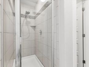 7207 Auburn Blaze LN, Austin TX 78744
