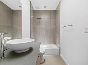 1302 S 5th ST A, Austin TX 78704