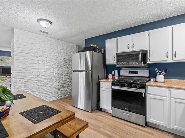 6506 Clubway LN, Austin TX 78745