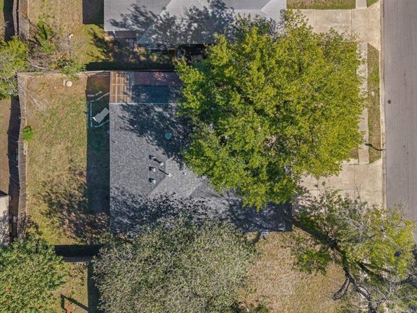 6506 Clubway LN, Austin TX 78745