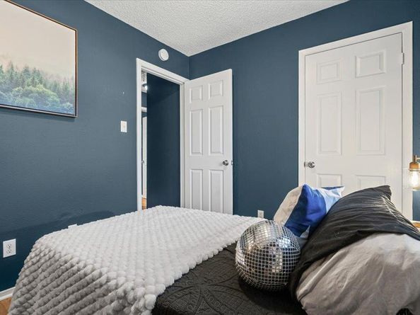 6506 Clubway LN, Austin TX 78745