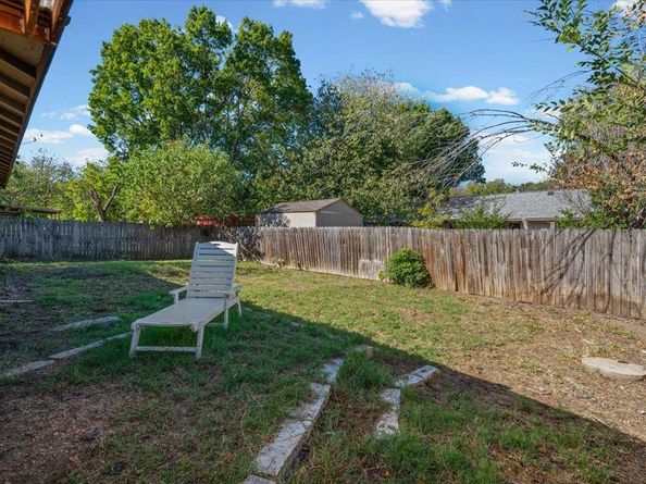 6506 Clubway LN, Austin TX 78745