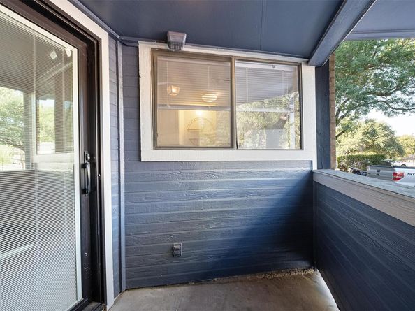 2500 Burleson RD 502, Austin TX 78741