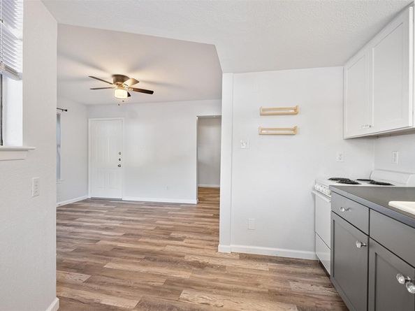 2500 Burleson RD 502, Austin TX 78741