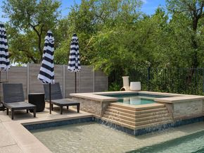 1005 Wolf Hollow DR, Georgetown TX 78628