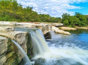 6321 McMurtry ST, Austin TX 78747