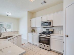 1021 Black Locust DR W, Pflugerville TX 78660