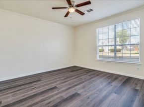 1021 Black Locust DR W, Pflugerville TX 78660