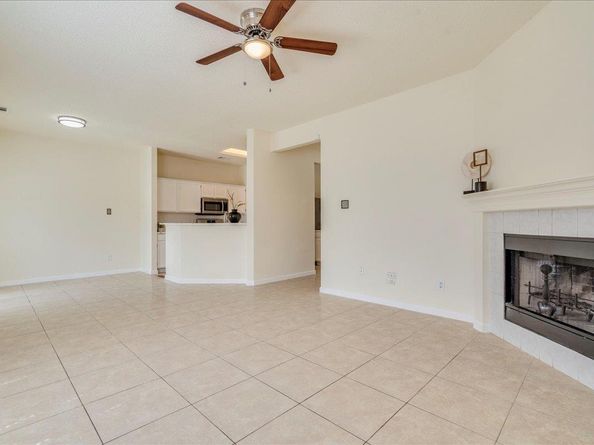 1021 Black Locust DR W, Pflugerville TX 78660