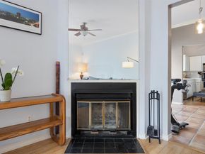 1404 Norwalk LN 201, Austin TX 78703