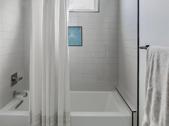 4425 Jinx Ave 1, Austin TX 78745