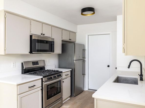 2522 Chaparral TRL, Austin TX 78744