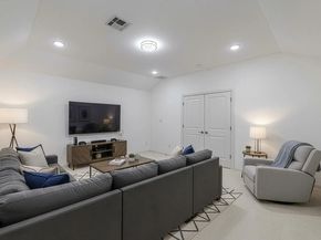 1810 Crimson Sunset DR, Georgetown TX 78628