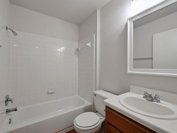 402 Colonial Park BLVD, Austin TX 78745