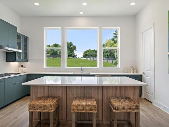 4905 Meller GDNS, Austin TX 78741