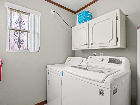 6300 Libyan DR, Austin TX 78745