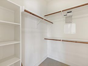 2703 Halcyon DR 8, Austin TX 78702