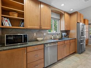 11707 Ruffed Grouse DR, Austin TX 78758