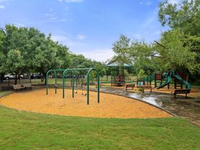 1320 Robert Browning ST 208, Austin TX 78723