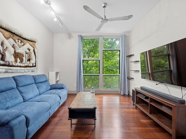 1320 Robert Browning ST 208, Austin TX 78723