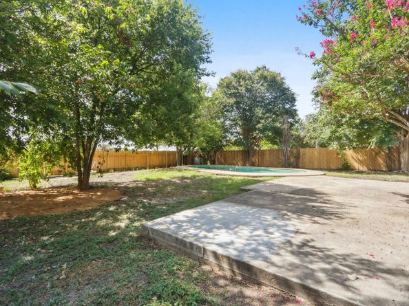 9807 Kendal DR, Austin TX 78753