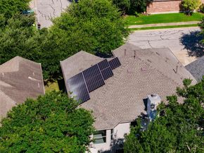 525 Golden Creek DR, Round Rock TX 78665