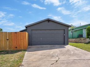5916 Signal PT, Austin TX 78724