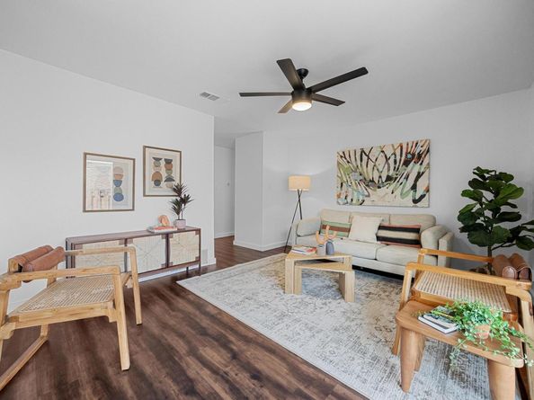 5916 Signal PT, Austin TX 78724