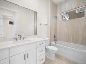 6107 Richardson LN 3, Austin TX 78741