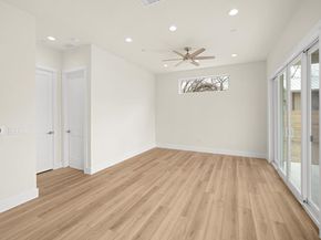 6107 Richardson LN 3, Austin TX 78741