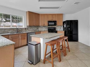 19921 San Chisolm DR, Round Rock TX 78664