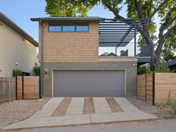 706 W Johanna ST, Austin TX 78704