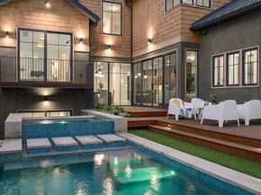 706 W Johanna ST, Austin TX 78704