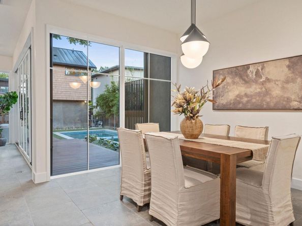 706 W Johanna ST, Austin TX 78704