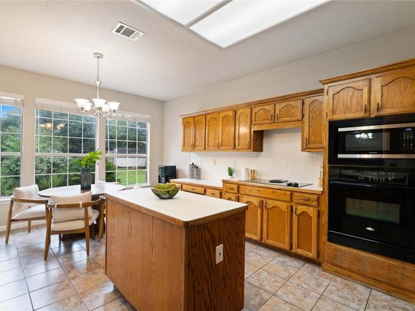 11720 Hobbiton TRL, Austin TX 78739