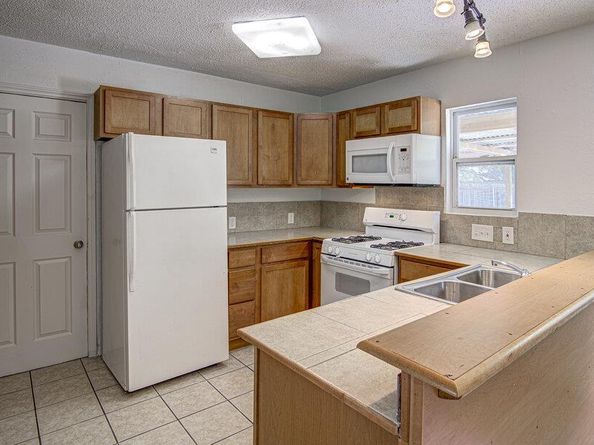 8803 Brookfield DR, Austin TX 78758