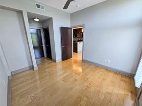 1320 Robert Browning ST 308, Austin TX 78723