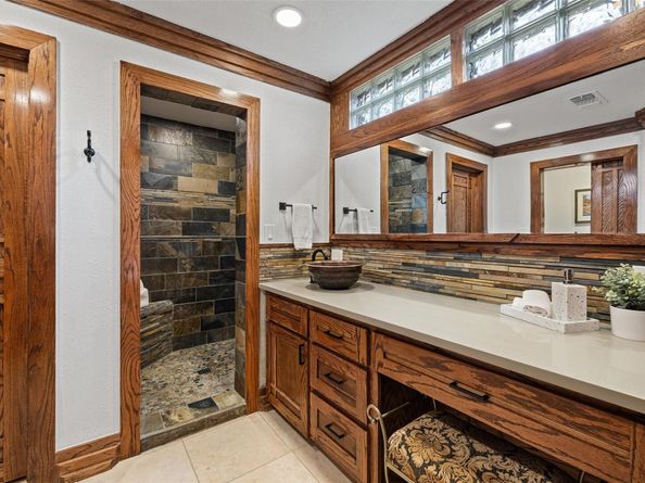 119 Vicinity TRL, Spicewood TX 78669