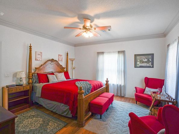 2912 Brandy LN, Georgetown TX 78628