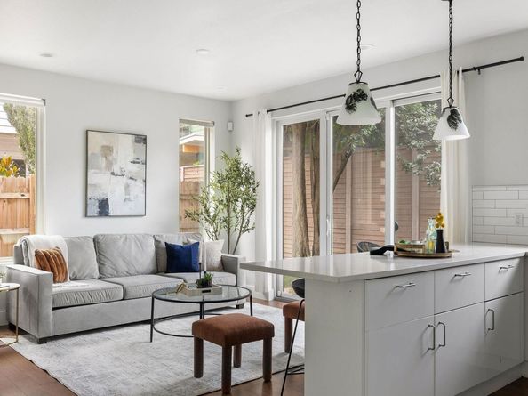 1604 Haskell ST 2, Austin TX 78702