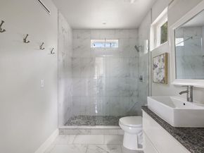 1604 Haskell ST 2, Austin TX 78702
