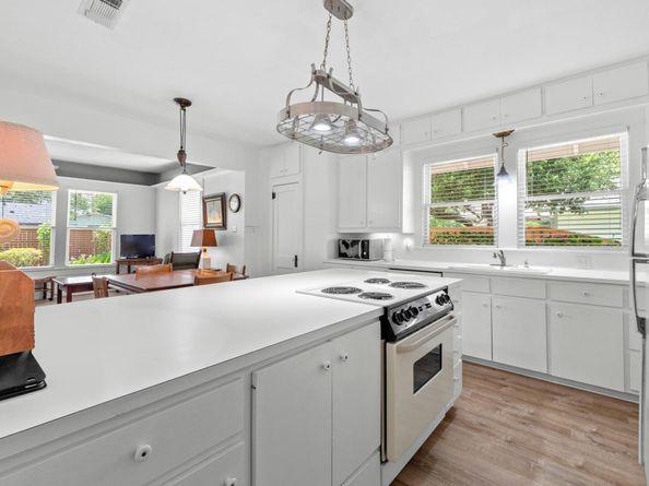 810 E University Ave, Georgetown TX 78626