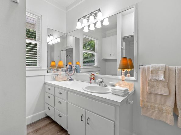 810 E University Ave, Georgetown TX 78626