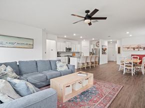 424 Wolf Springs RD, Georgetown TX 78628