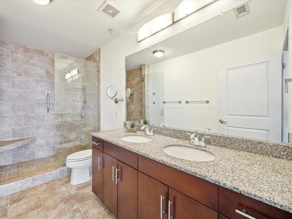 360 Nueces ST 3309, Austin TX 78701